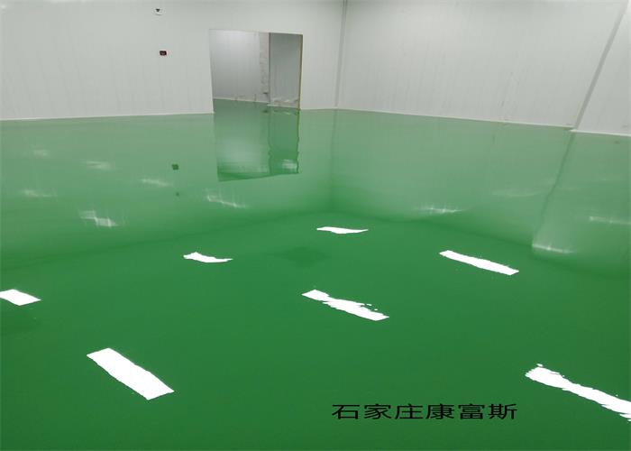新疆某企業環氧地坪施工中！